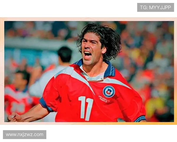 传奇足球运动员的崛起与辉煌旅程：从草根到世界舞台的奋斗历程