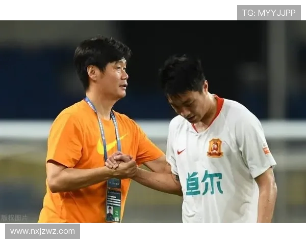 北京足球队速度之争引发热议球迷与专家各执己见 北京足球队速度之争引发热议球迷与专家各执己见